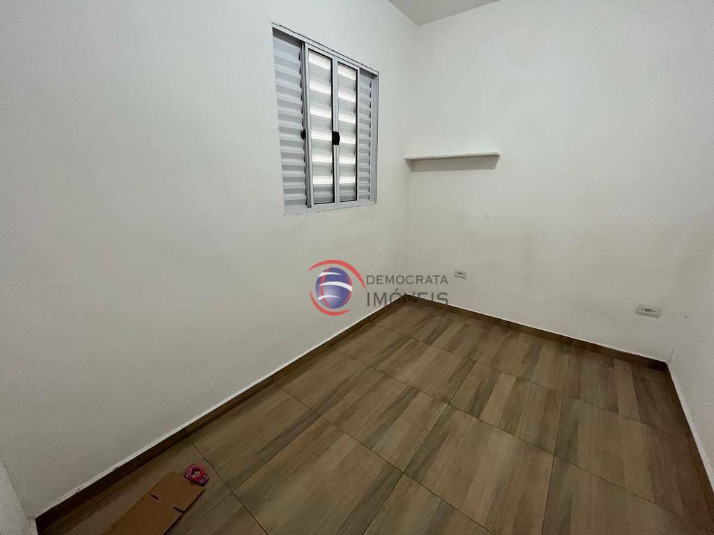 Apartamento à venda e aluguel com 2 quartos, 45m² - Foto 2