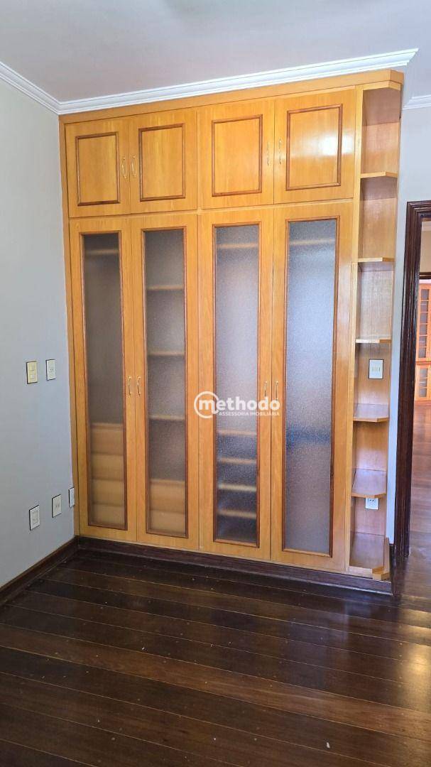 Casa à venda e aluguel com 3 quartos, 350m² - Foto 29