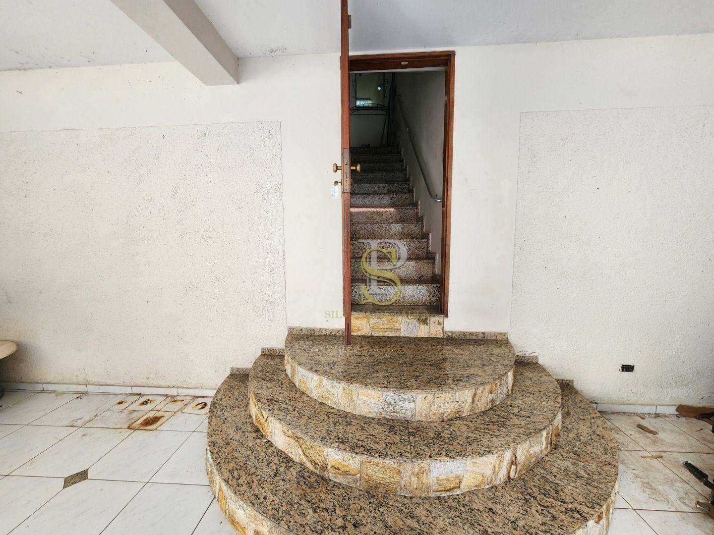 Casa à venda com 3 quartos, 350m² - Foto 7