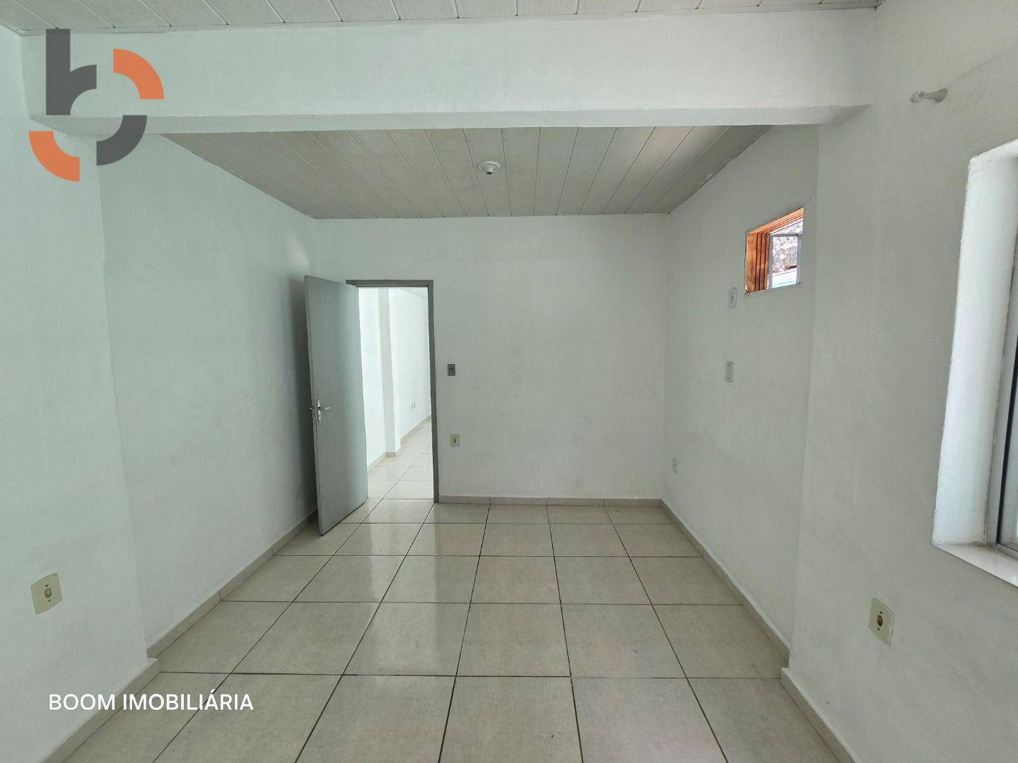 Casa para alugar com 1 quarto, 60m² - Foto 10