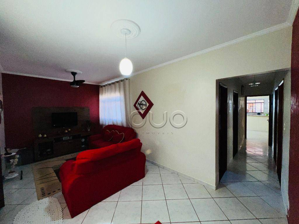 Casa, 4 quartos, 165 m² - Foto 1