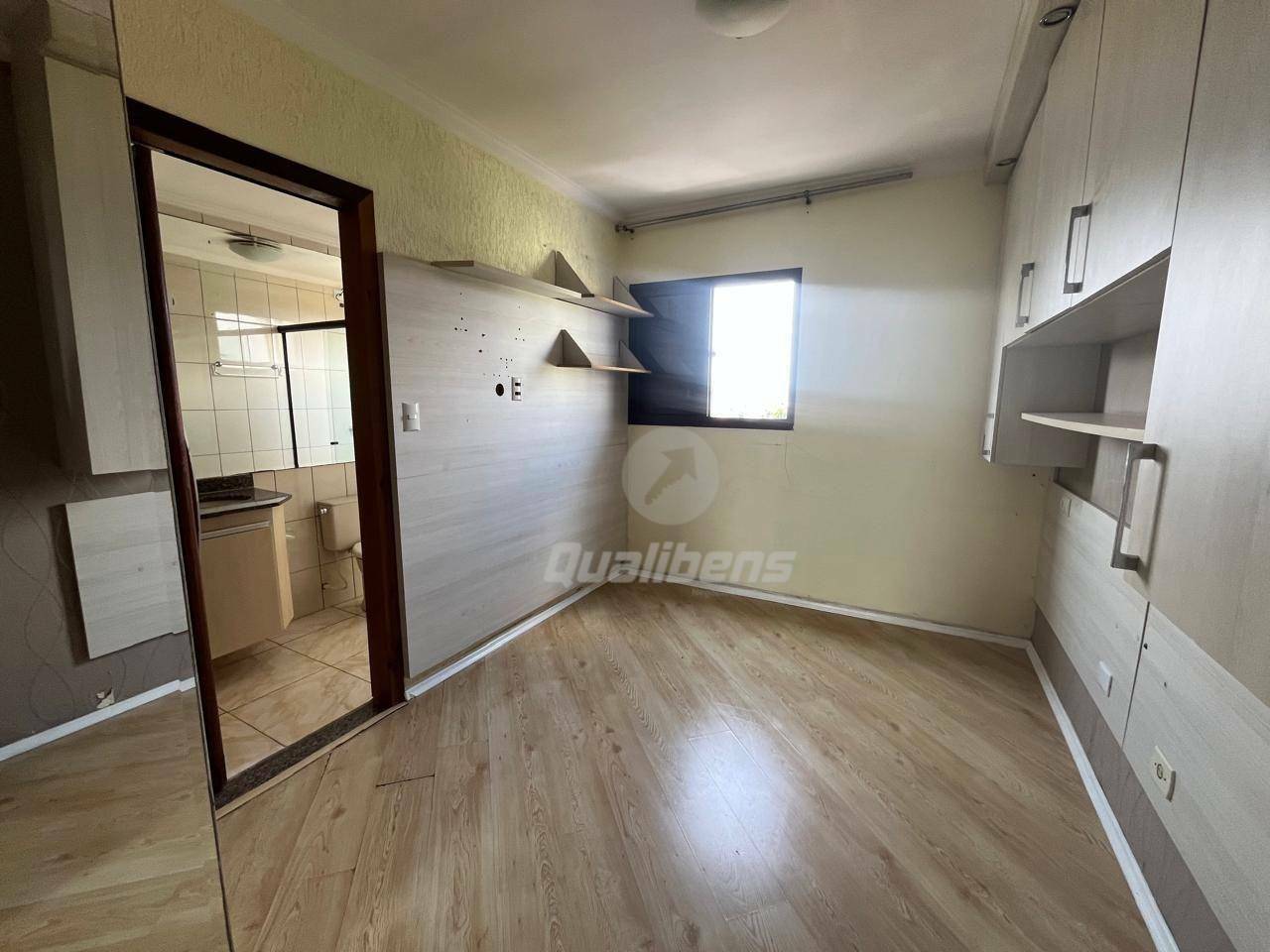 Apartamento para alugar com 2 quartos, 72m² - Foto 17