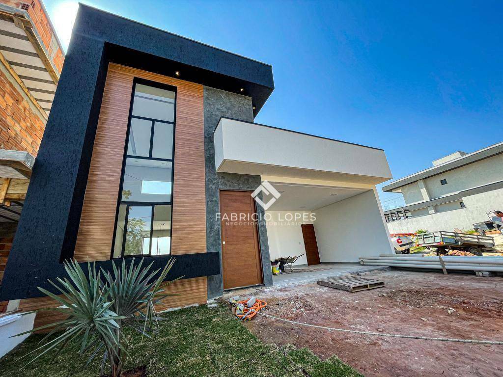 Casa à venda com 3 quartos, 140m² - Foto 1