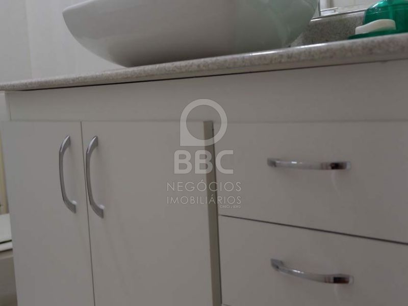 Apartamento à venda com 2 quartos, 62m² - Foto 12