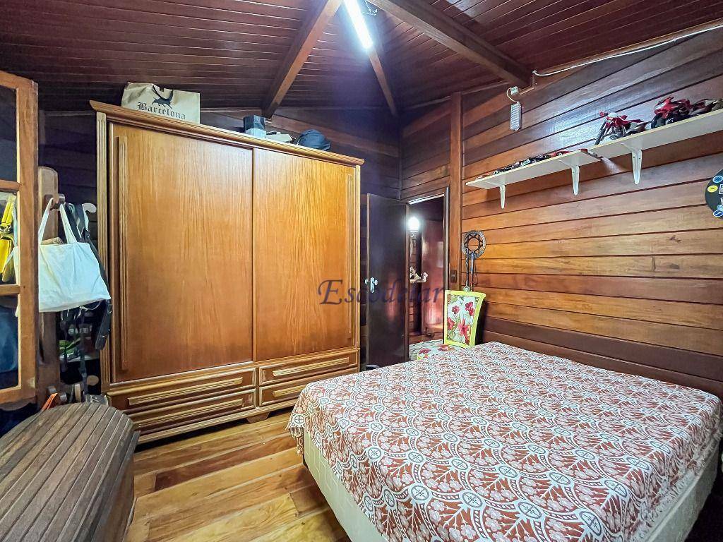 Casa de Condomínio à venda com 3 quartos, 400m² - Foto 43