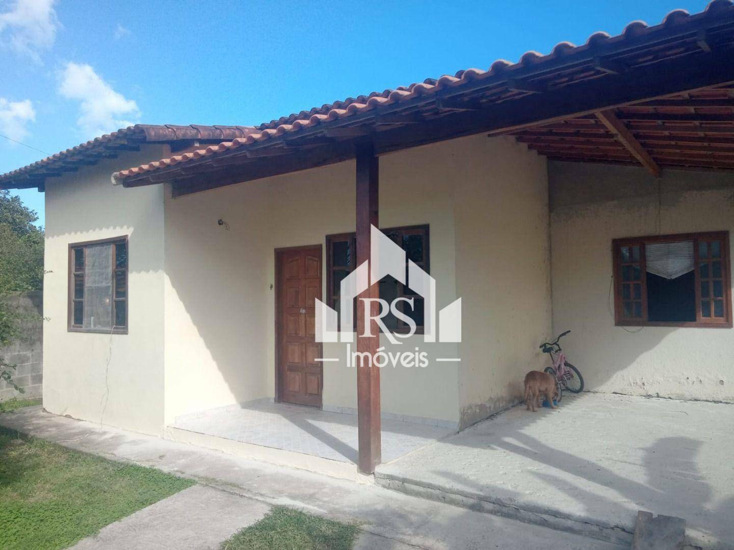 Casa à venda com 3 quartos, 450m² - Foto 1