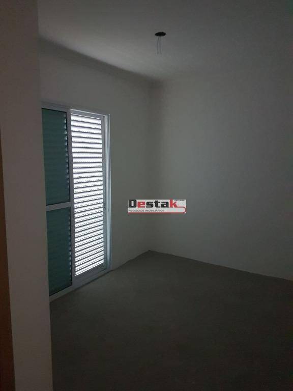 Apartamento à venda com 2 quartos, 61m² - Foto 18