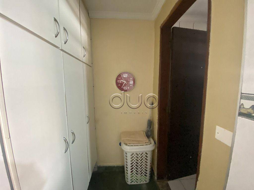 Casa à venda com 3 quartos, 294m² - Foto 25