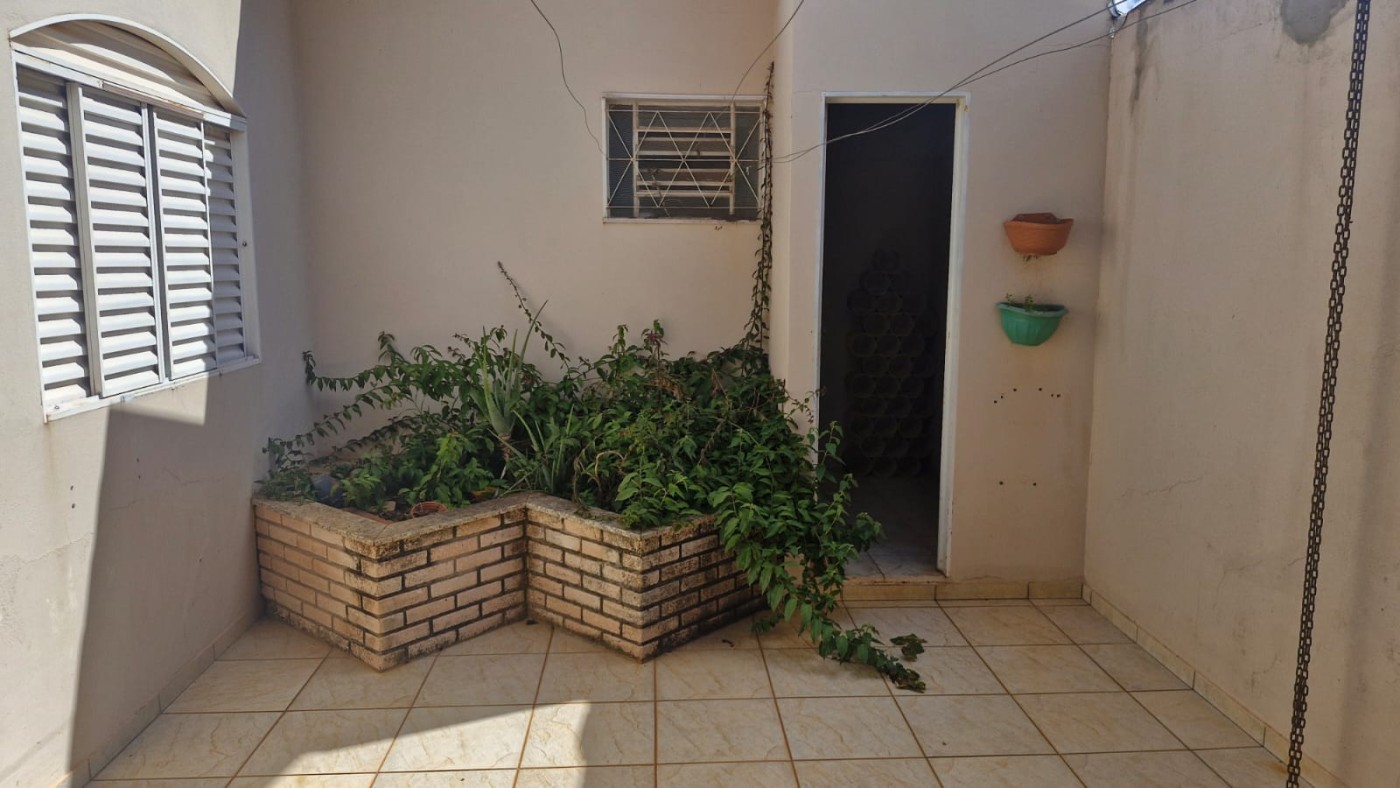 Casa à venda com 3 quartos, 190m² - Foto 15