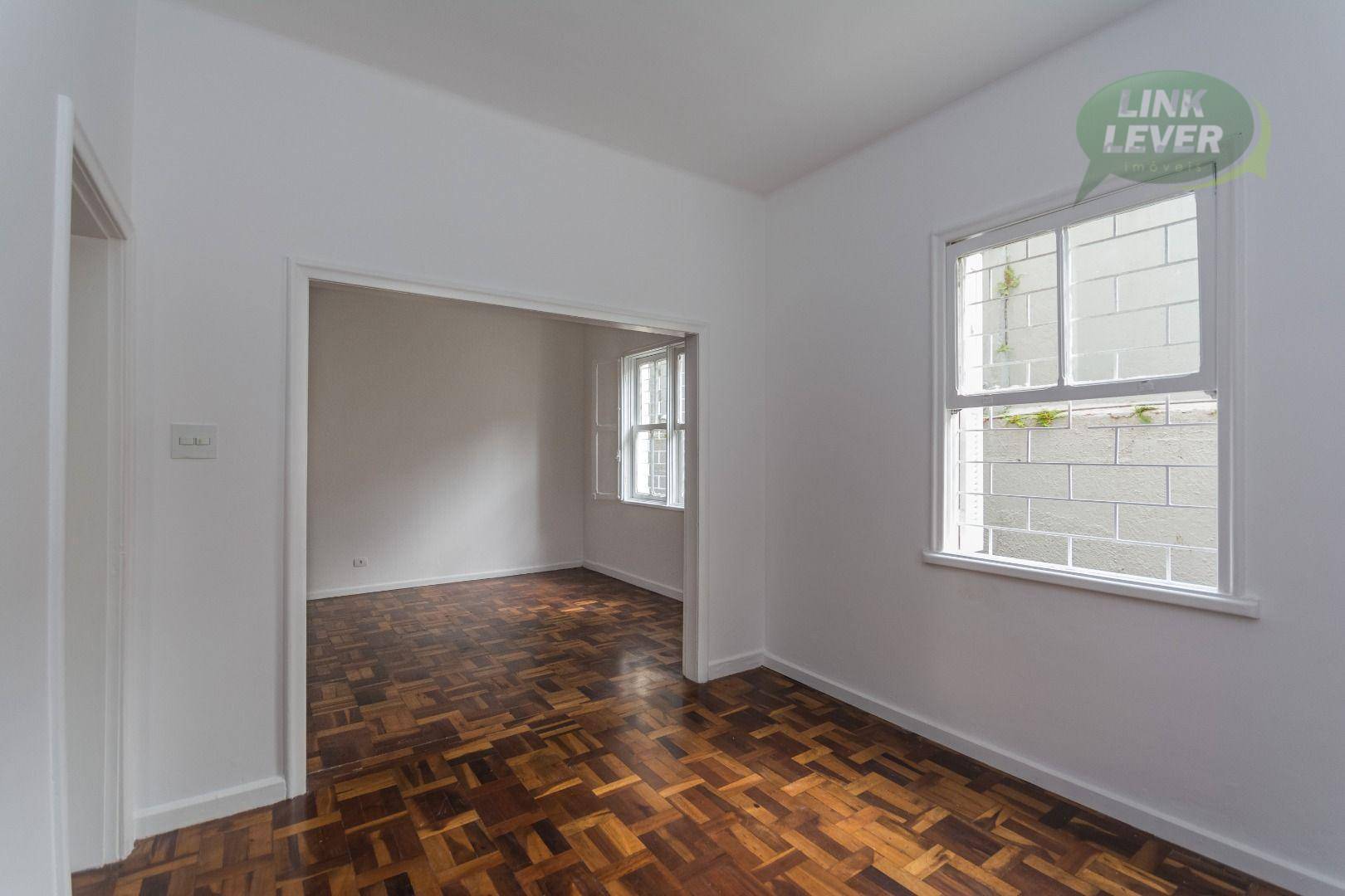 Apartamento para alugar com 3 quartos, 135m² - Foto 16