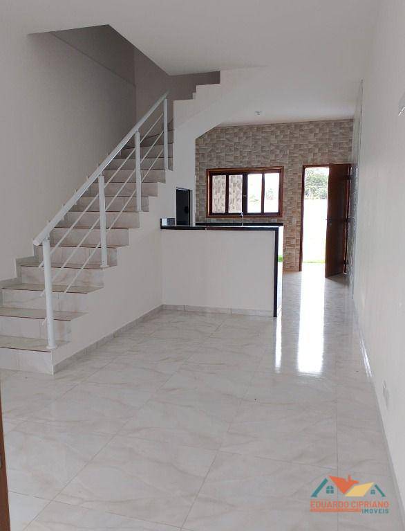 Casa à venda com 2 quartos, 84m² - Foto 19