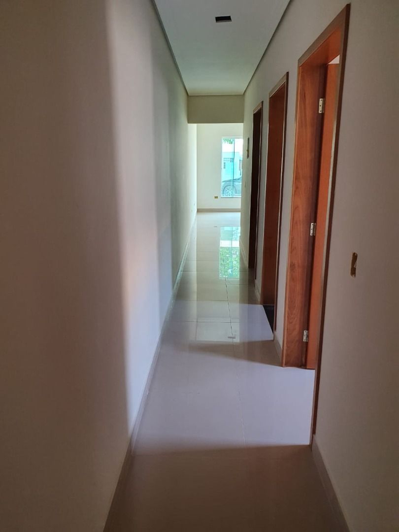 Casa à venda com 3 quartos, 90m² - Foto 13