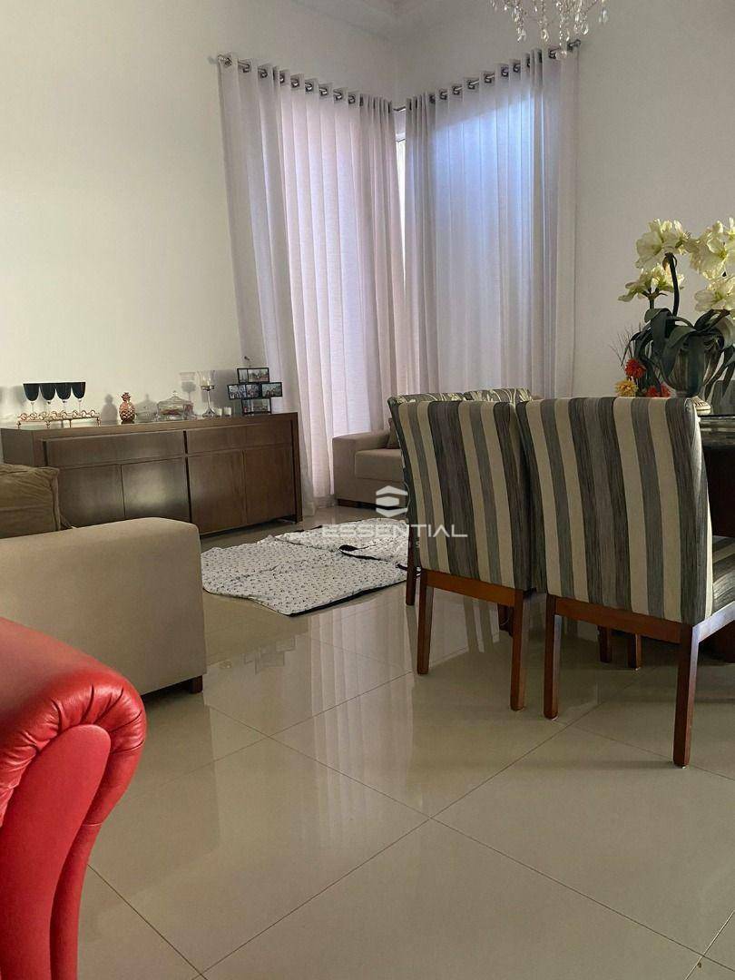 Casa de Condomínio à venda com 4 quartos, 320m² - Foto 9