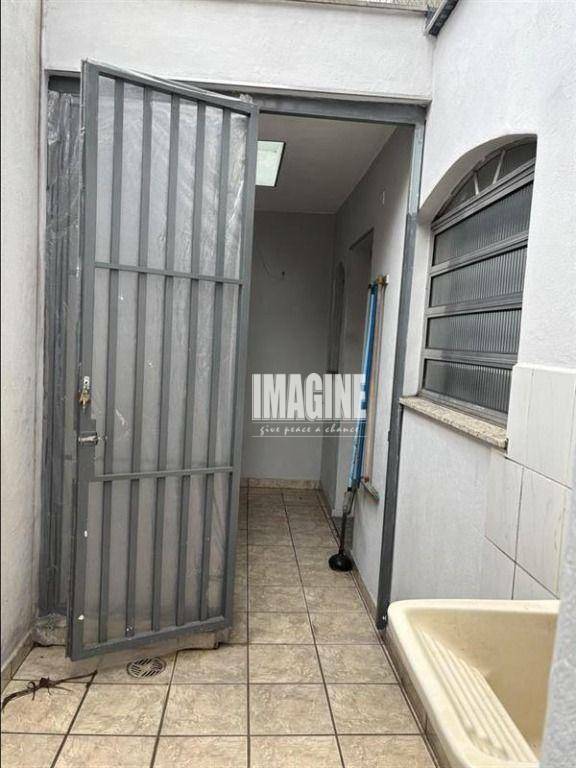 Sobrado à venda com 3 quartos, 180m² - Foto 16