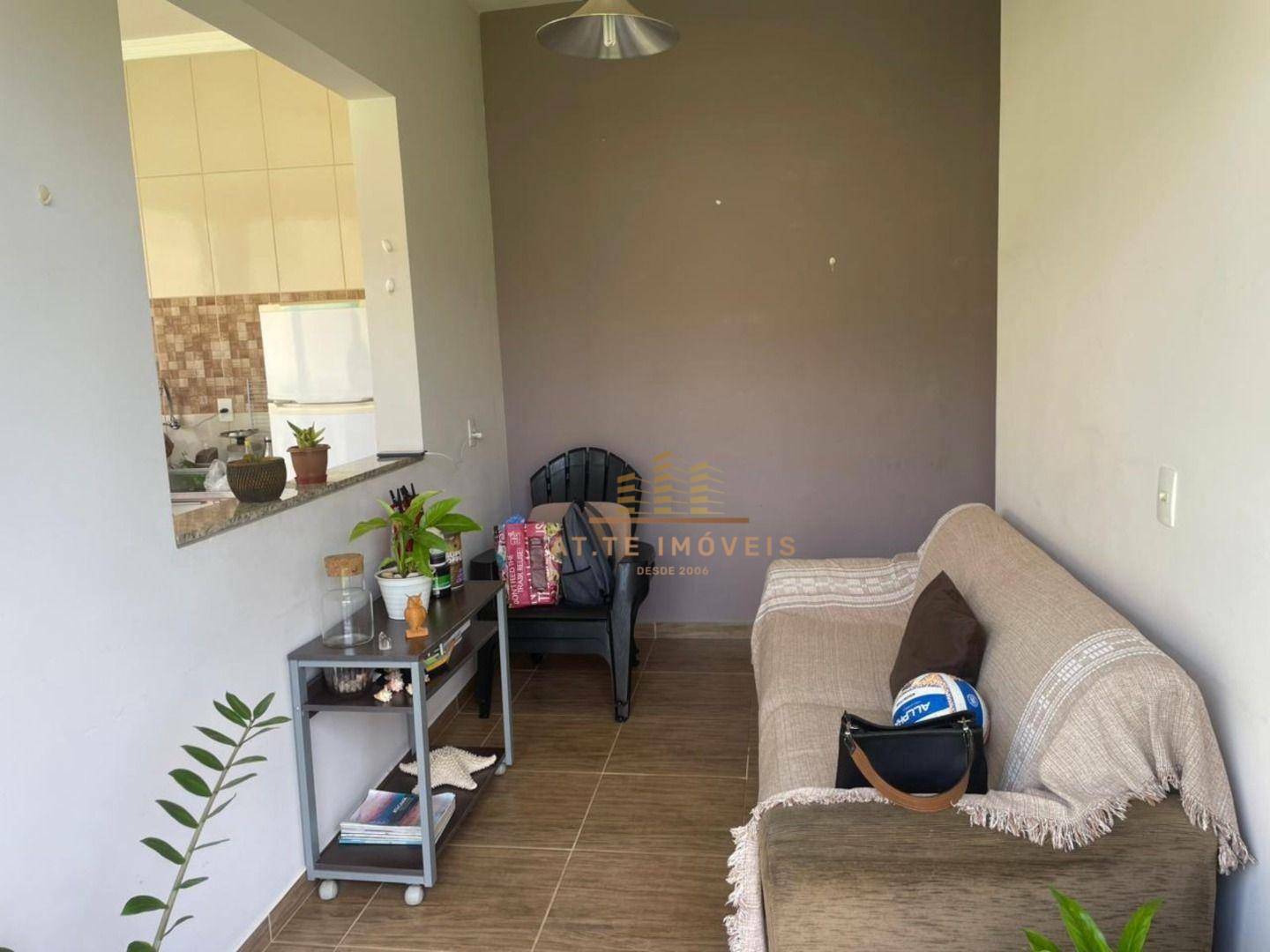 Casa à venda com 2 quartos, 70m² - Foto 15
