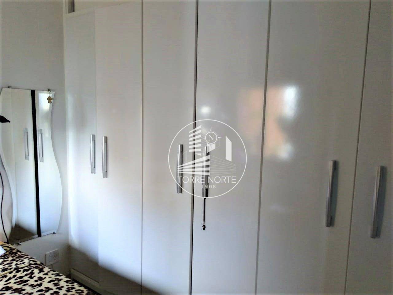 Apartamento à venda com 1 quarto, 40m² - Foto 8