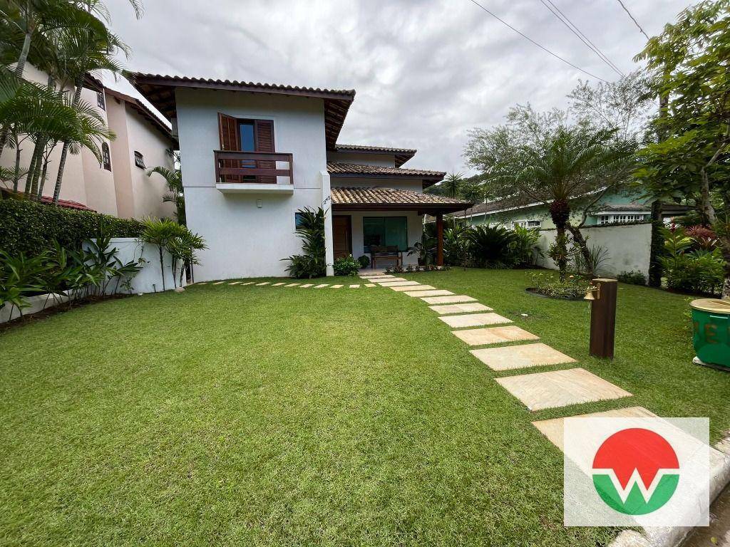 Casa de Condomínio à venda com 3 quartos, 270m² - Foto 2