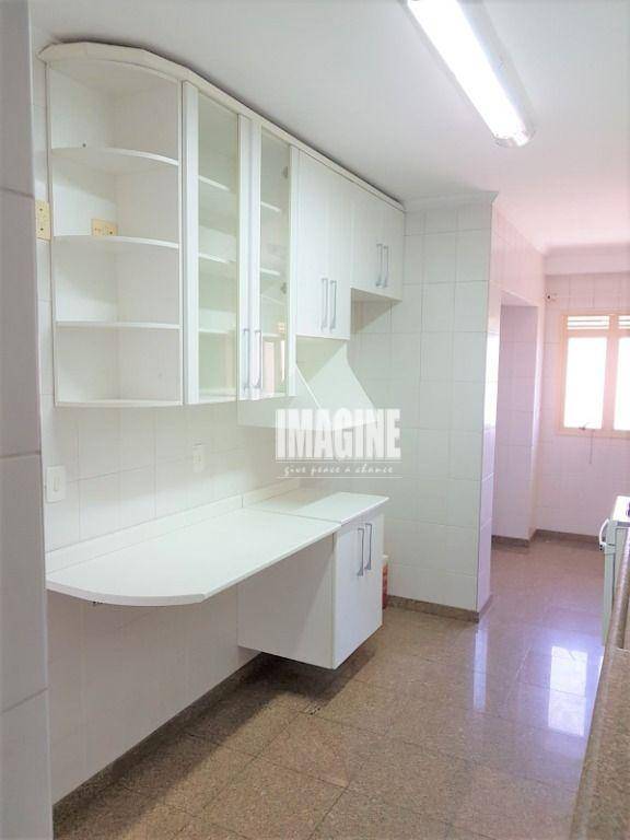 Apartamento à venda com 3 quartos, 92m² - Foto 15