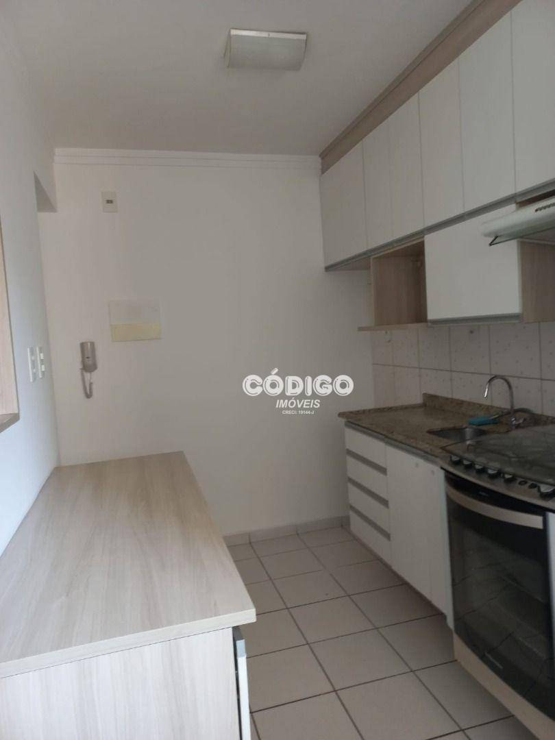 Apartamento à venda com 2 quartos, 54m² - Foto 11