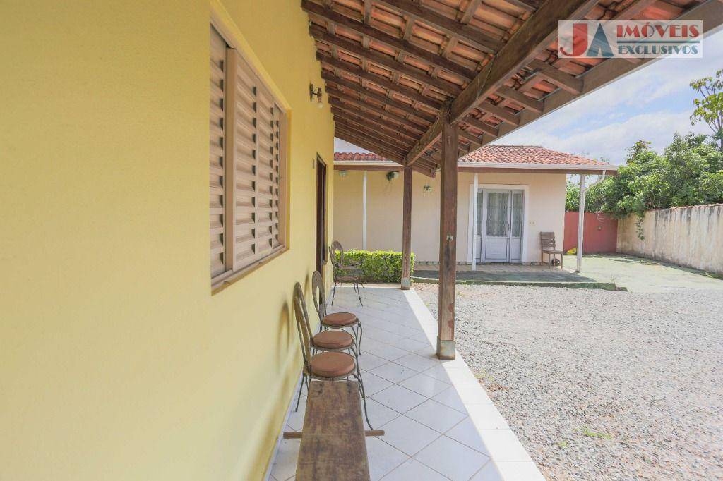 Casa, 3 quartos, 121 m² - Foto 2