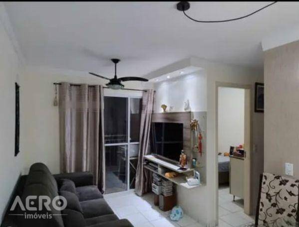 Apartamento à venda com 2 quartos, 47m² - Foto 1