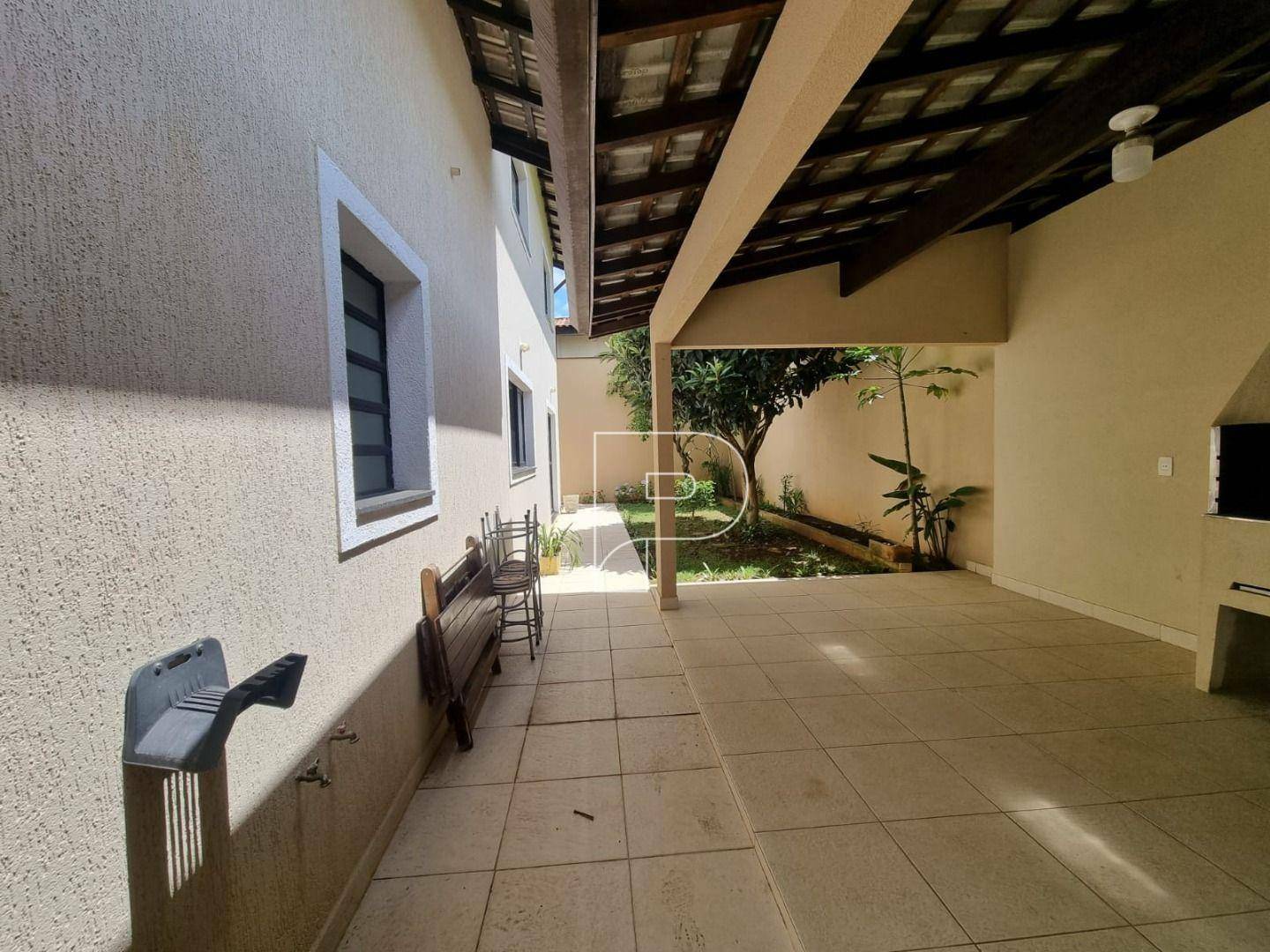 Casa para alugar com 4 quartos, 329m² - Foto 21