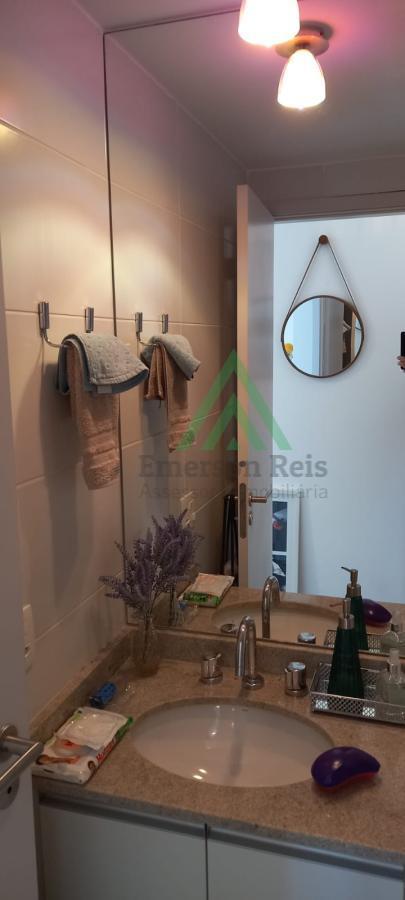 Apartamento à venda com 2 quartos, 68m² - Foto 12