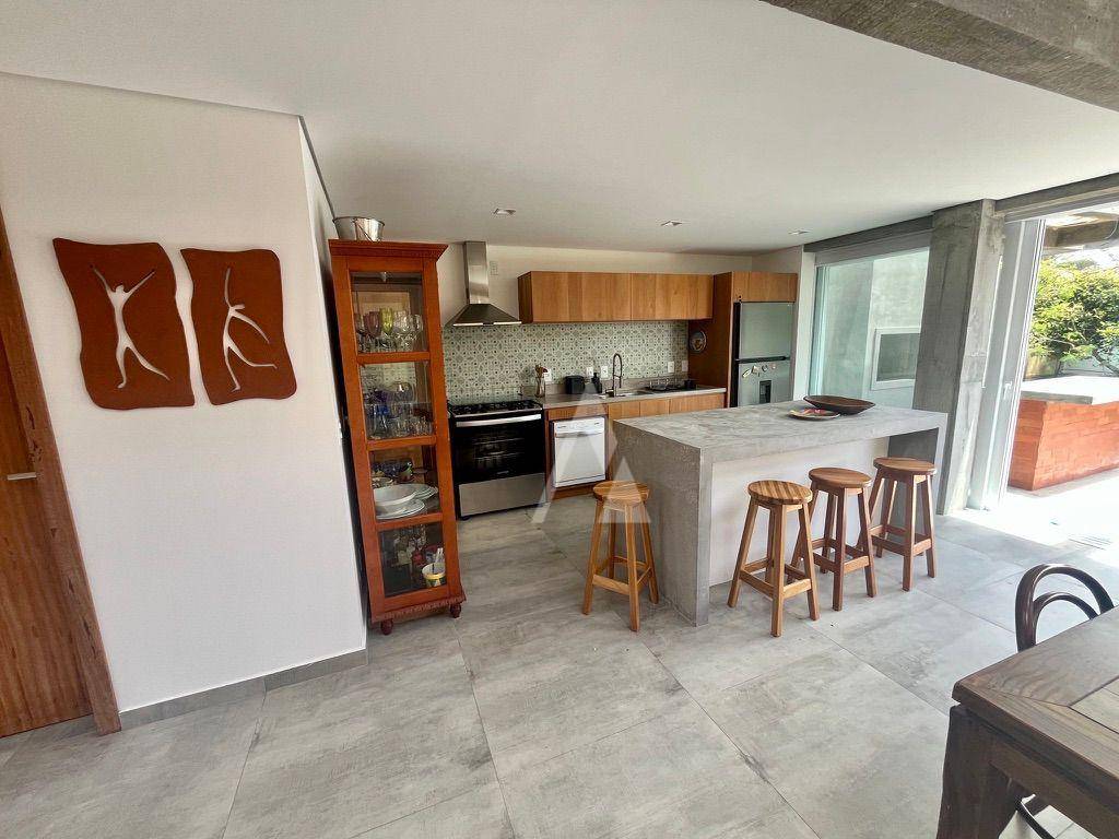 Casa, 3 quartos, 243 m² - Foto 5