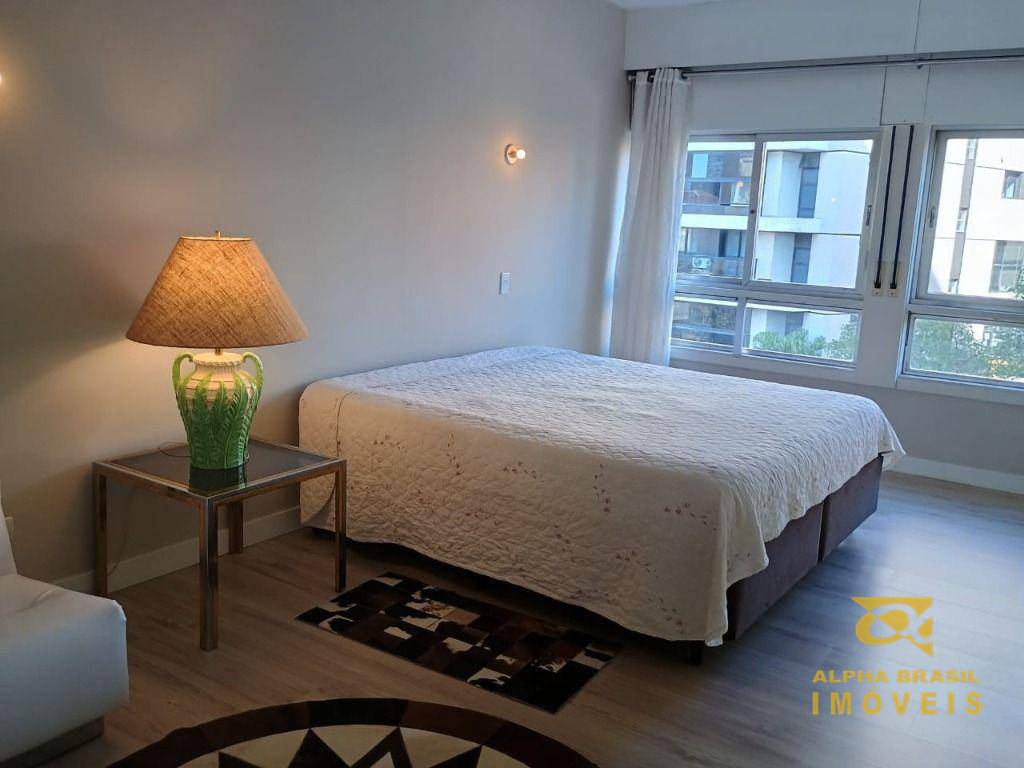 Apartamento à venda com 4 quartos, 347m² - Foto 6