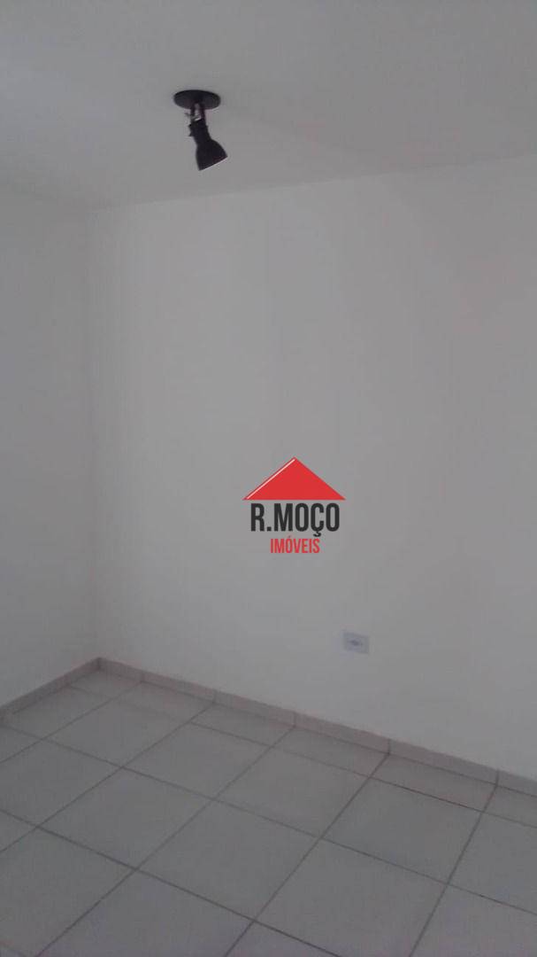 Apartamento à venda com 2 quartos, 42m² - Foto 15