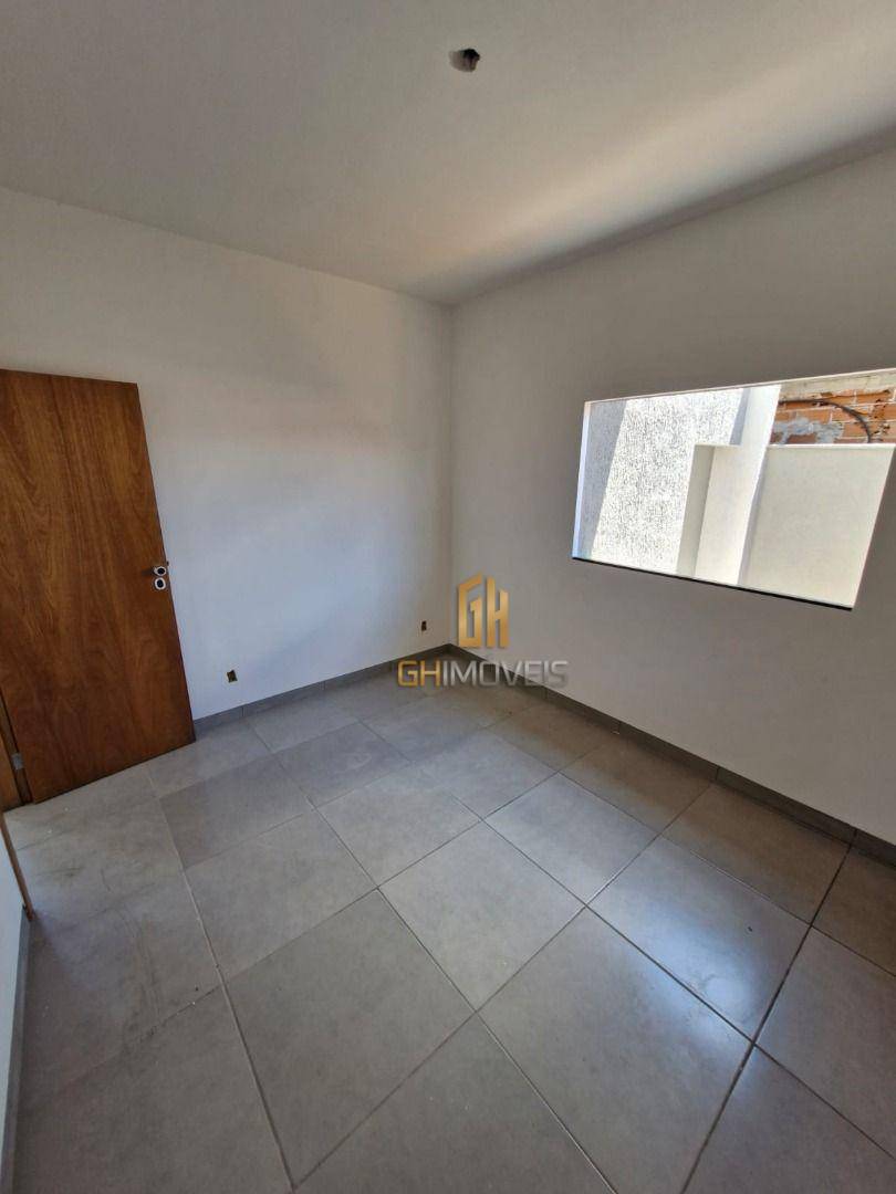 Casa à venda com 3 quartos, 120m² - Foto 17