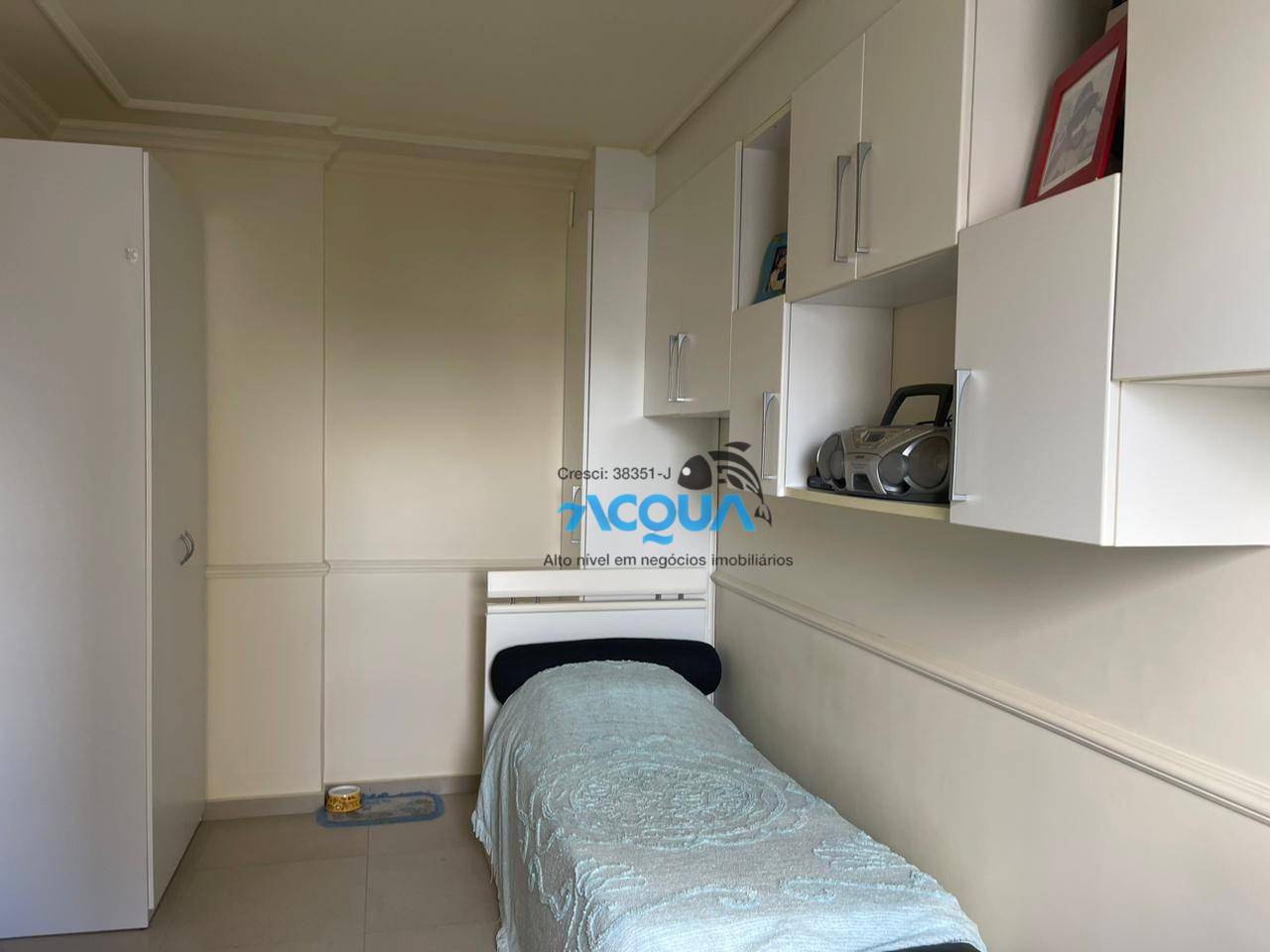 Apartamento à venda com 2 quartos, 72m² - Foto 12