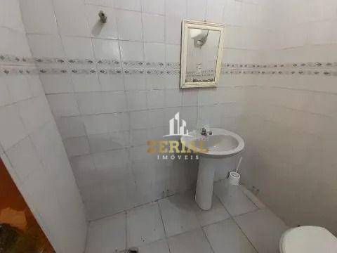 Sobrado à venda e aluguel com 3 quartos, 340m² - Foto 33