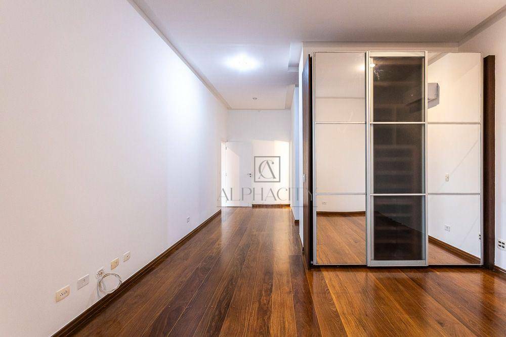 Casa de Condomínio para alugar com 4 quartos, 403m² - Foto 54