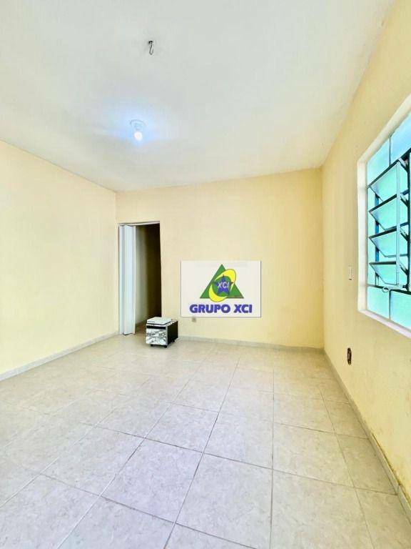 Casa à venda com 3 quartos, 16250m² - Foto 10