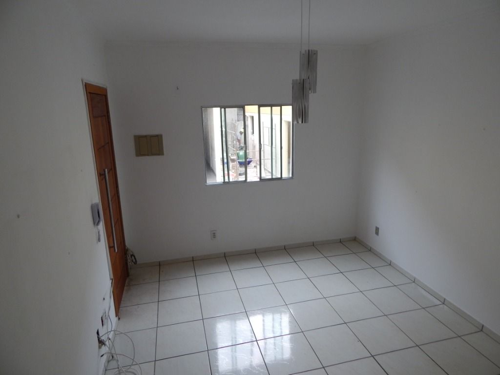 Sobrado à venda com 2 quartos, 80m² - Foto 8