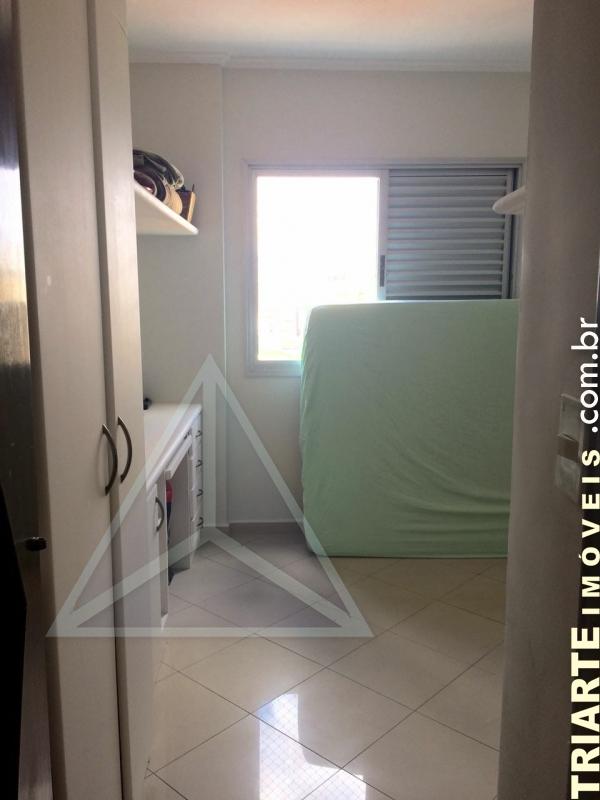 Apartamento à venda com 3 quartos, 91m² - Foto 7