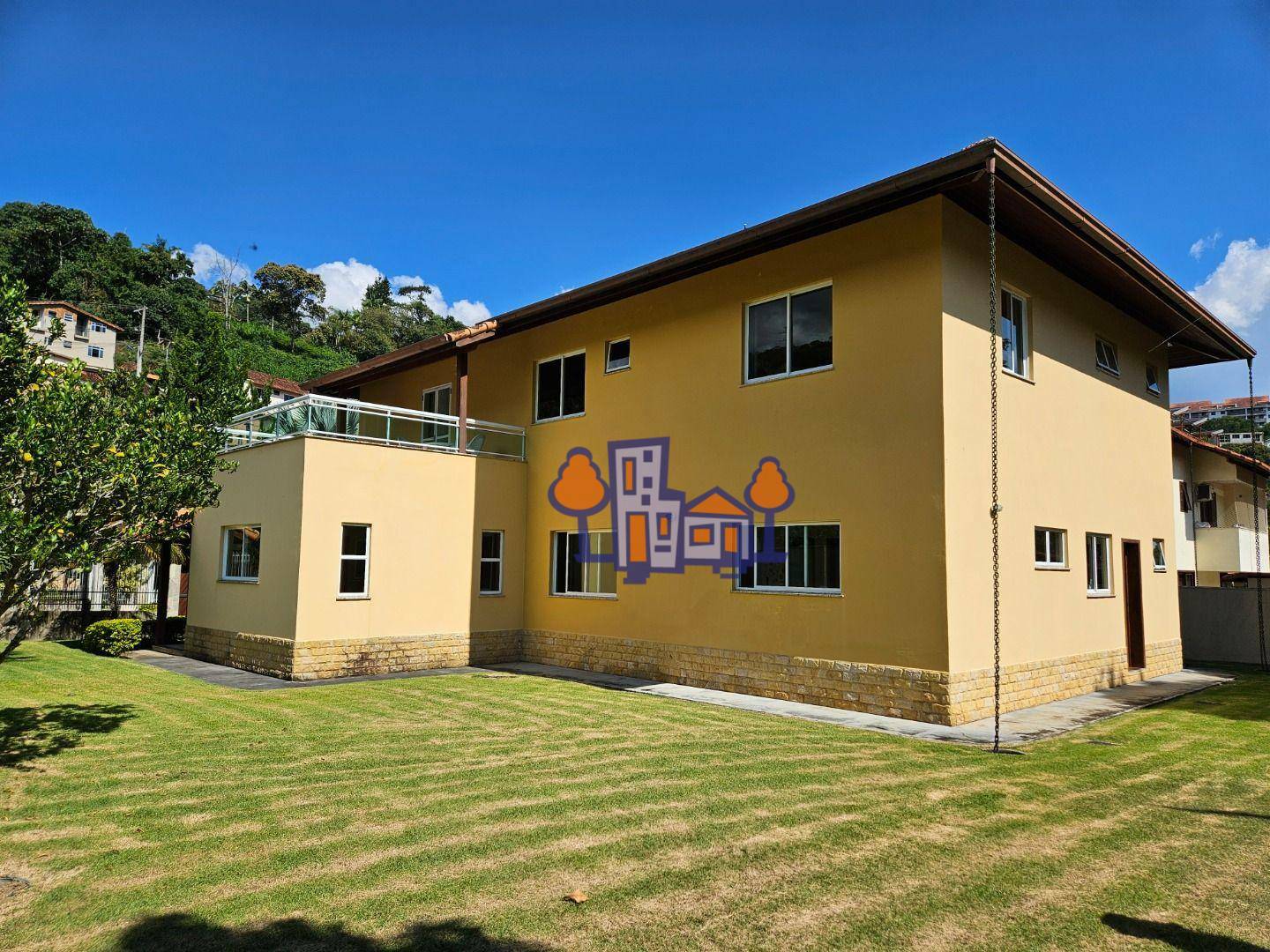 Casa à venda com 5 quartos, 326m² - Foto 52