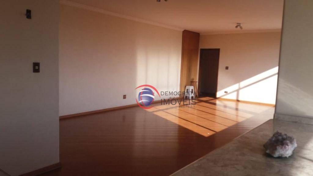 Apartamento à venda com 4 quartos, 256m² - Foto 14