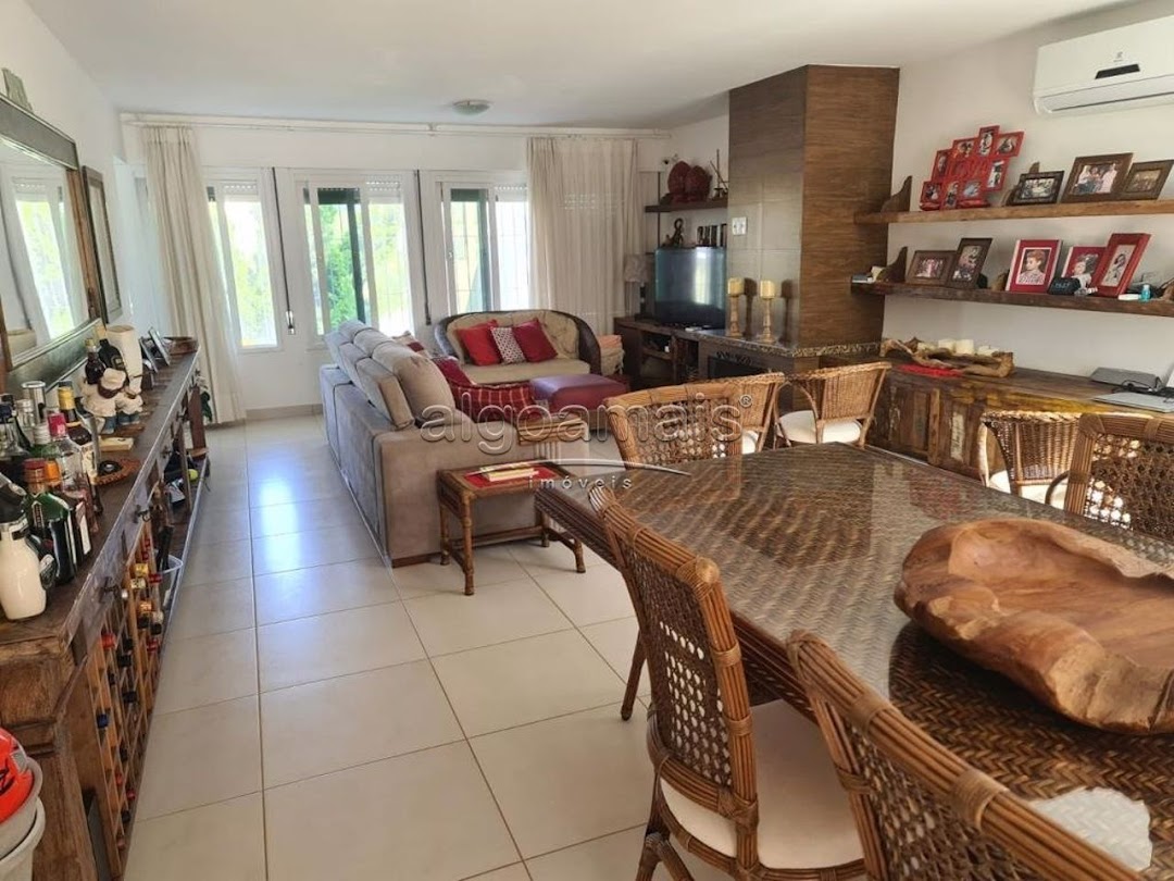 Casa à venda com 3 quartos, 180m² - Foto 18