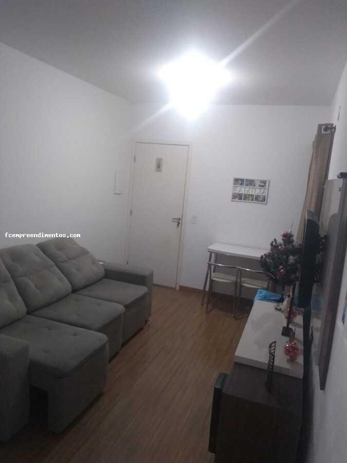 Apartamento à venda com 2 quartos, 48m² - Foto 2