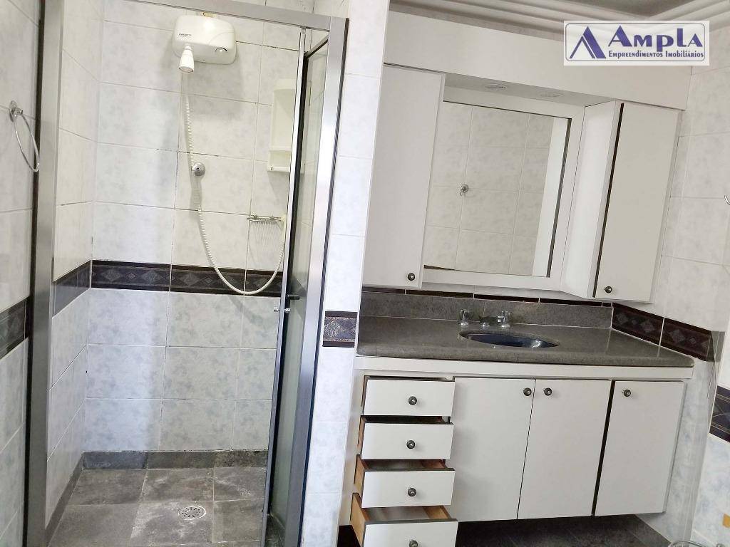 Apartamento para alugar com 3 quartos, 100m² - Foto 13