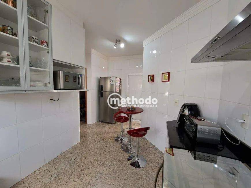 Casa de Condomínio à venda com 3 quartos, 226m² - Foto 13