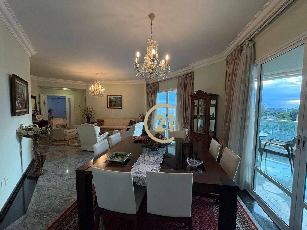 Apartamento à venda com 4 quartos, 264m² - Foto 11