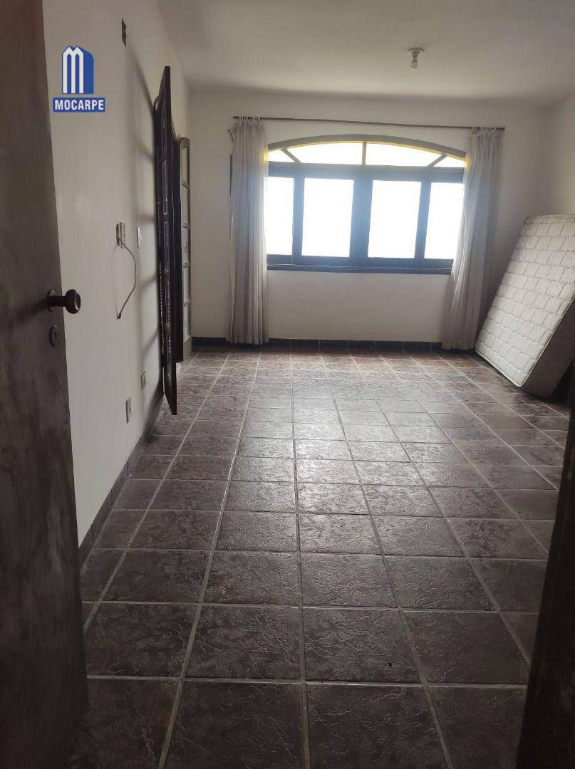 Casa para alugar com 3 quartos, 350M2 - Foto 9