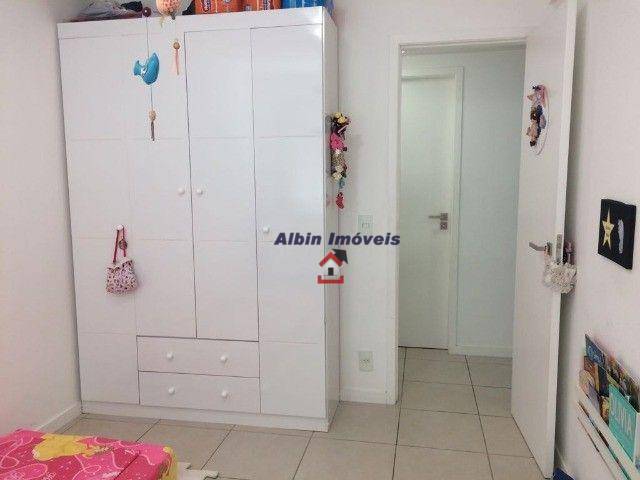 Apartamento à venda com 2 quartos, 75m² - Foto 6