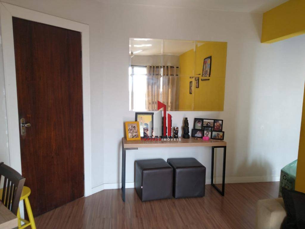 Apartamento à venda com 2 quartos, 63m² - Foto 5