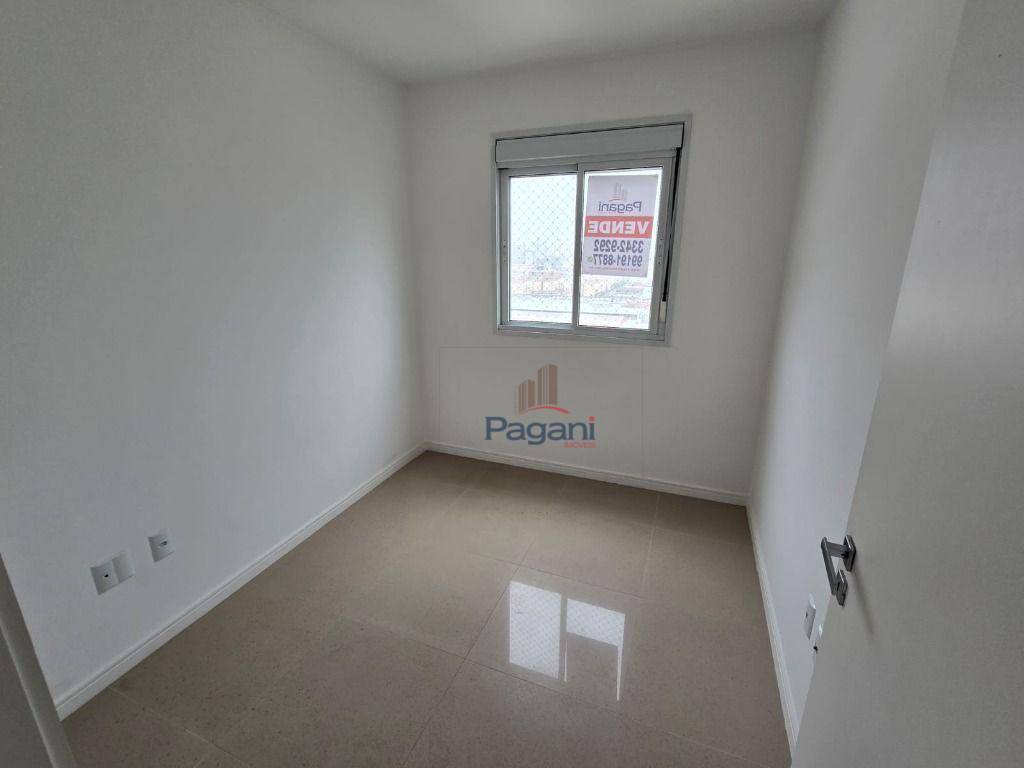 Apartamento à venda com 3 quartos, 80m² - Foto 2