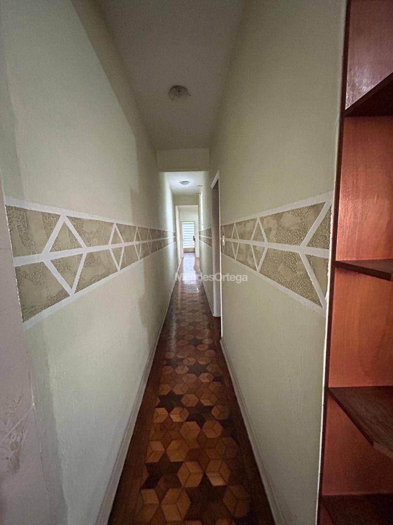 Casa à venda e aluguel com 3 quartos, 149m² - Foto 7