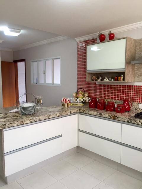 Sobrado à venda e aluguel com 3 quartos, 333m² - Foto 19